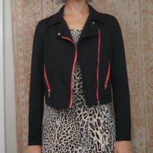 3 for 40⭐ Black Fabric Jacket with Pink Accent